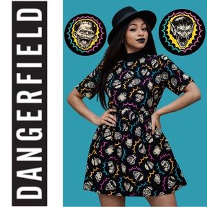 Dangerfield Black & Multicolor Bogeyman Print Mini Skater Dress, XXS, NWT!